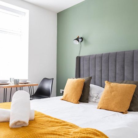 Bay City Studio Apartments Cardiff Eksteriør billede