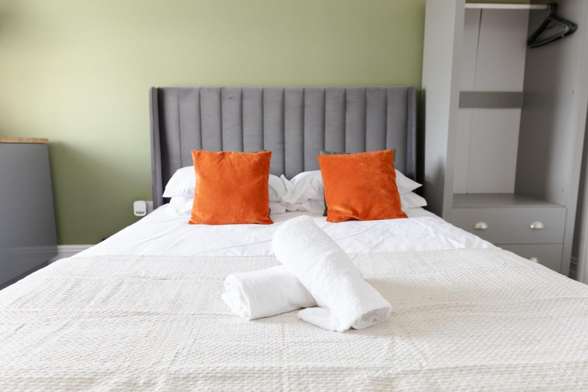 Bay City Studio Apartments Cardiff Eksteriør billede