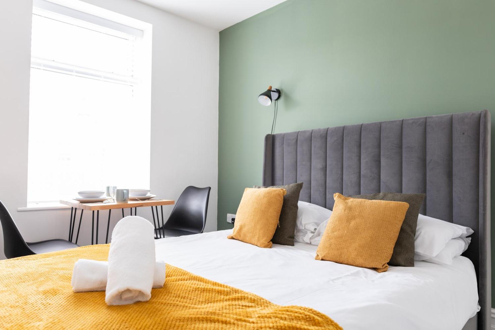 Bay City Studio Apartments Cardiff Eksteriør billede